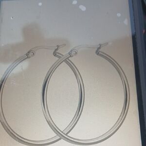 Elegant Gold Hoop Earrings
